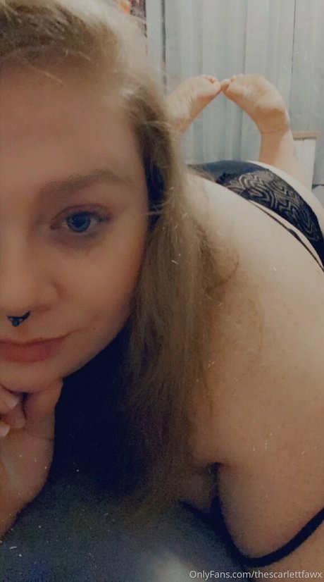 thescarlettfawx nude leaked onlyfans