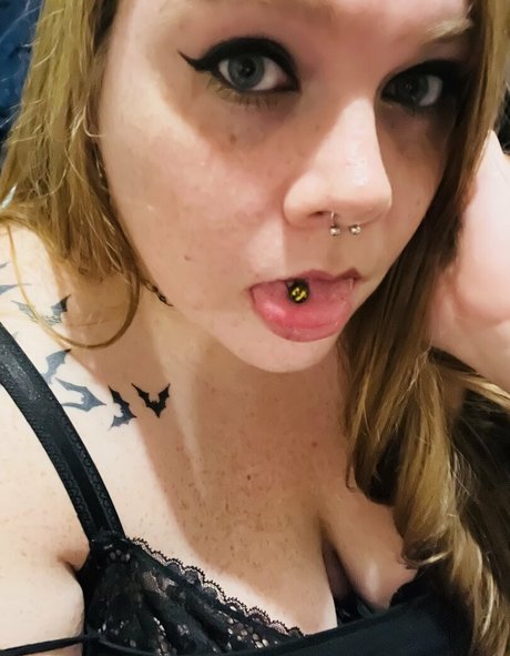 thescarlettfawx naked leaked onlyfans