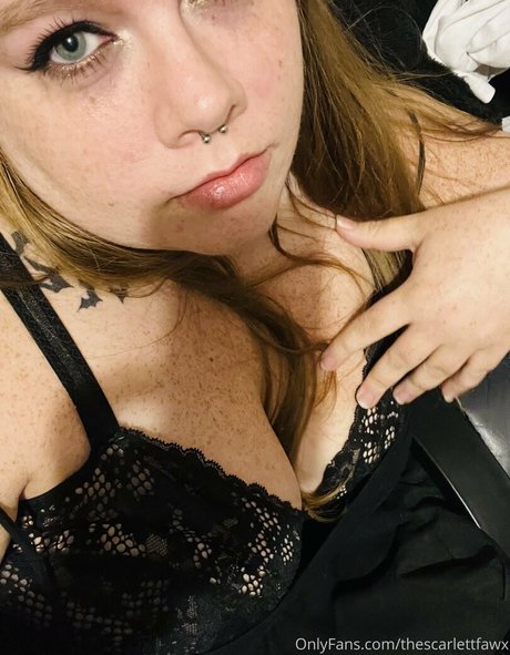 thescarlettfawx onlyfans naked