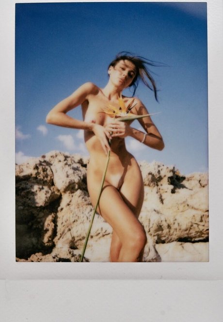 bryunetka ann onlyfans explicit content