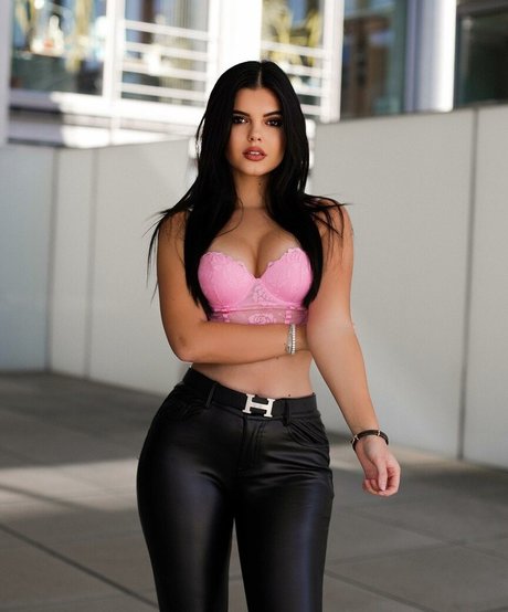 Lara Benjamina Winter joi onlyfans