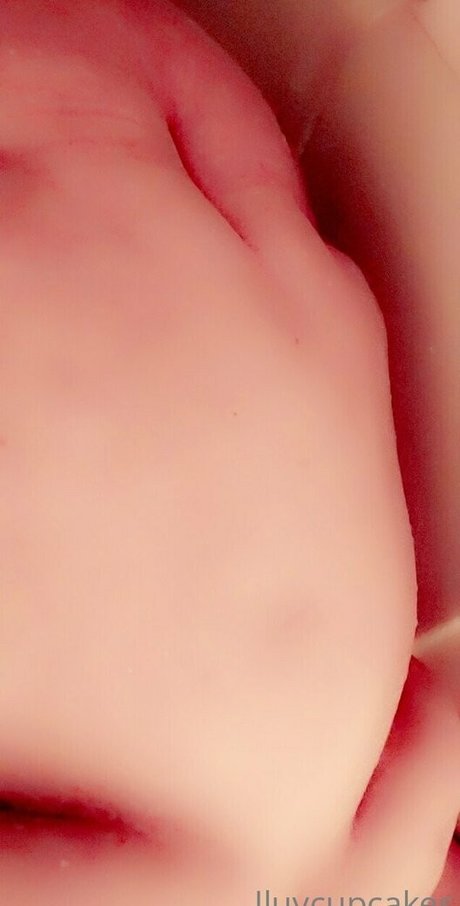 iluvcupcakes onlyfans naked leaked