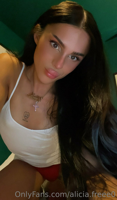 alicia freee0 onlyfans ass