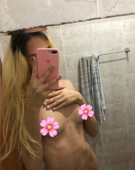 Lindy Velame onlyfans nude