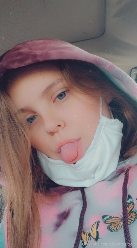 xbluntslut696 only fans xxx