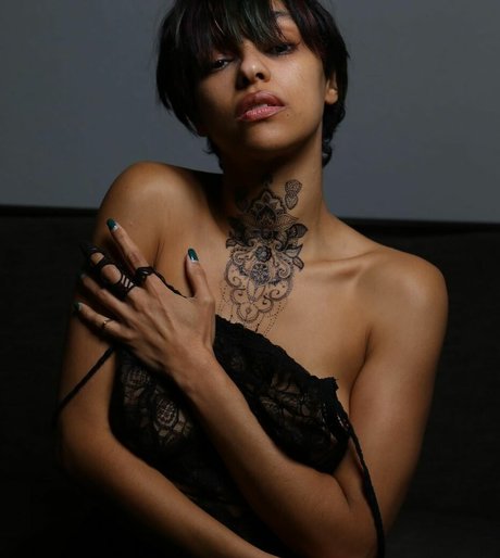 Julya Antoinette nude onlyfans leaked