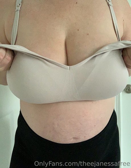 theejanessafree naked leaked onlyfans