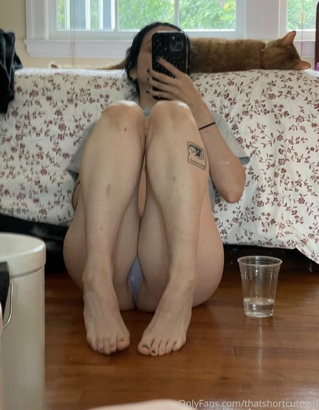 thatshortcutegirl onlyfans explicit content