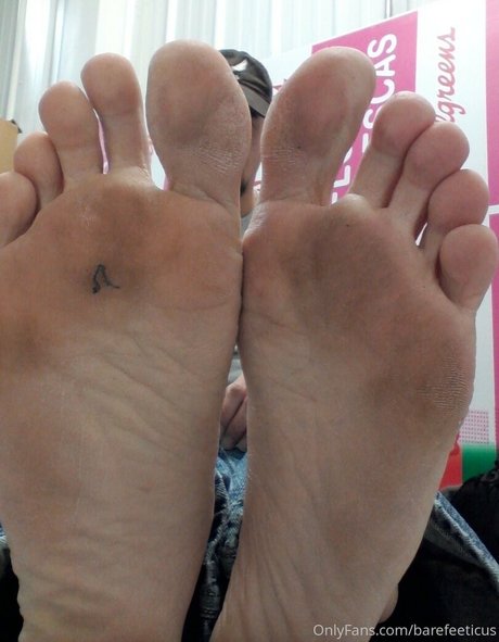 barefeeticus onlyfans nudes leaked
