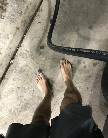 barefeeticus onlyfans leaks free