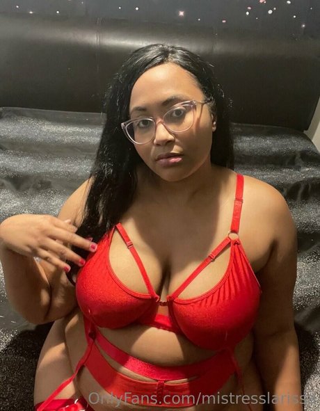 mistresslarissa onlyfans nide