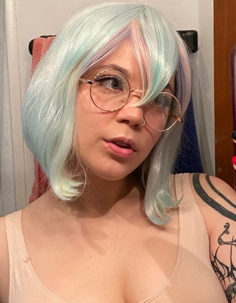 demonicthot nude only fans