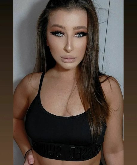 roxanasilvanasandu on onlyfans