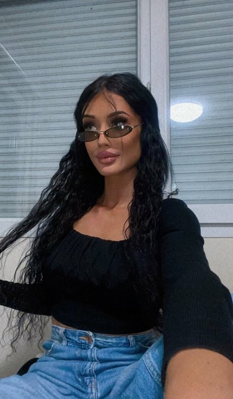 Trannyeva only fans sex