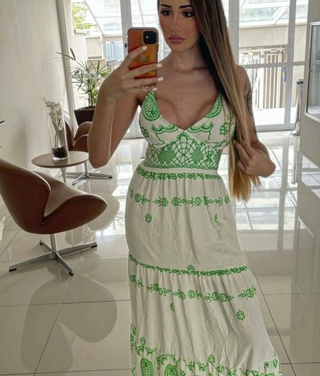 Vivi Marcon nude onlyfans porn