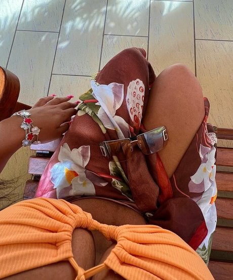 Lexxiibaebie onlyfans naked leaked