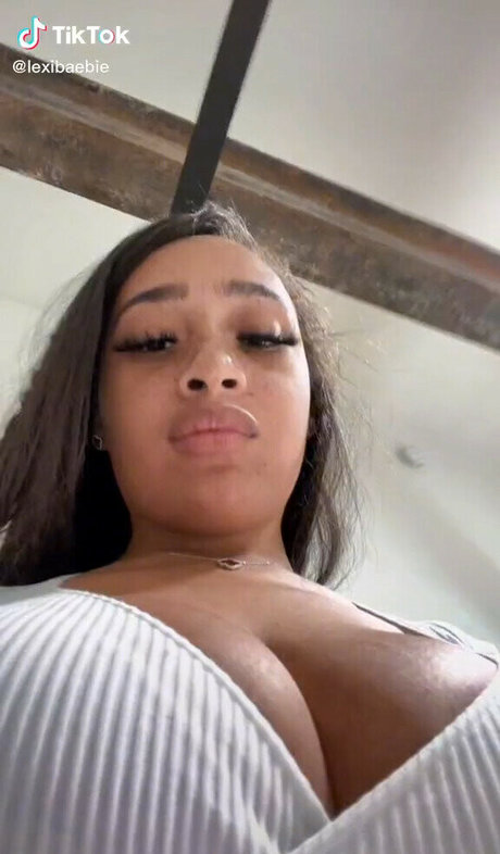 Lexxiibaebie free only fans