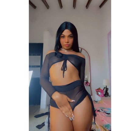 ebonyskinn desnuda onlyfans