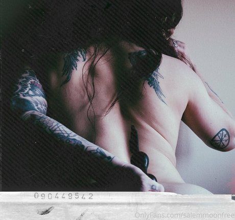 salemmoonfree onlyfans leak nude