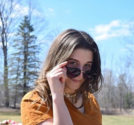 this cake Profile pic