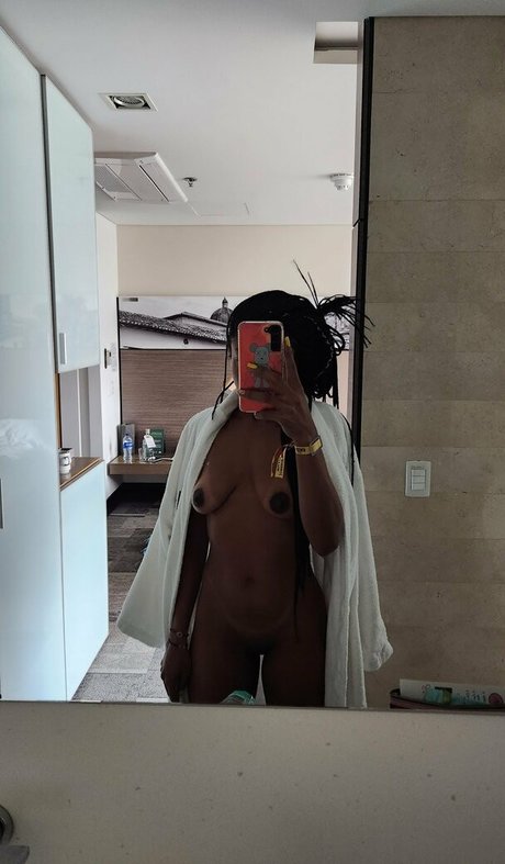 Lucyakerner onlyfans naked leaked