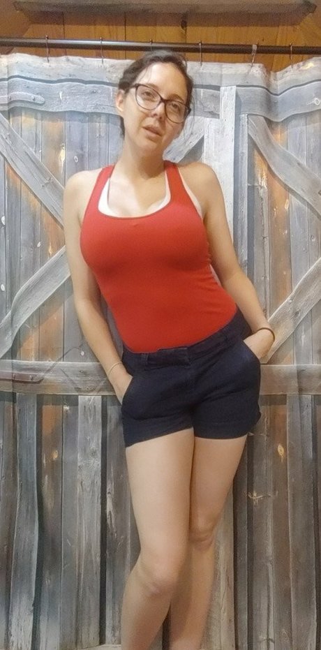 sadieholmesxxx onlyfans page