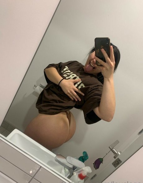 LouiseWhyyte onlyfans porn leaks