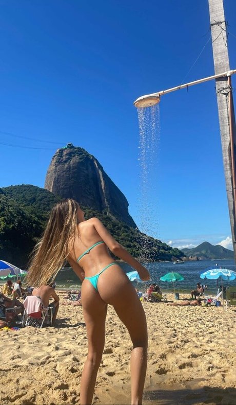 Larissa Ribas only fans leaked