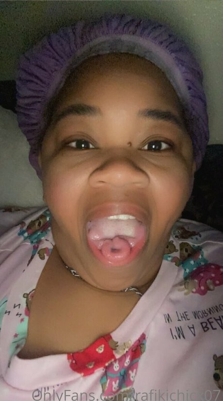 rafikichick07 feet onlyfans