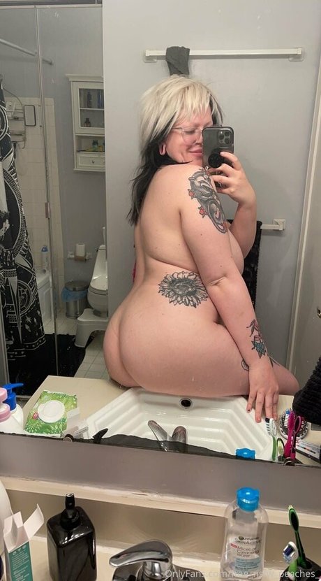 free nsfw peaches_ onlyfans