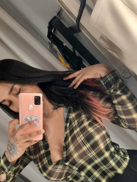 lolitasquirt free only fans