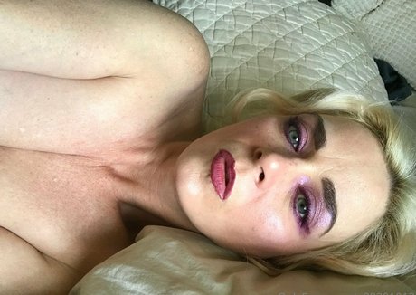 Discorella711 onlyfans tits