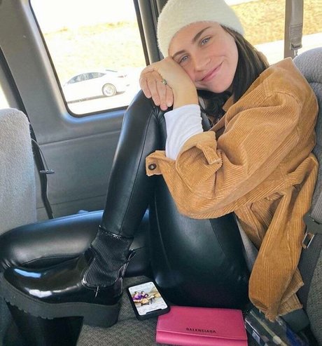 Kelsey Kreppel onlyfans xxx