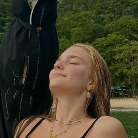 Isa Milan onlyfans picture