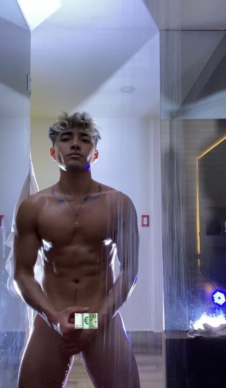 prettyboyaedan leak only fans