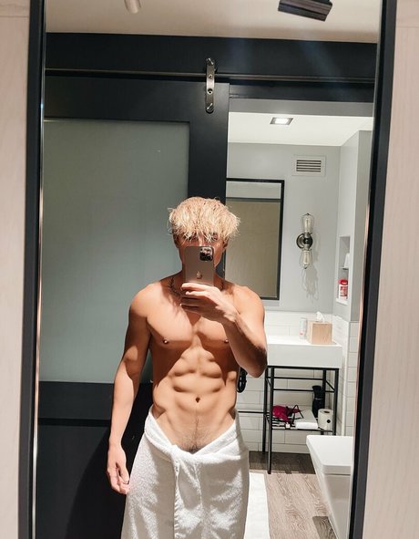 prettyboyaedan only fans.