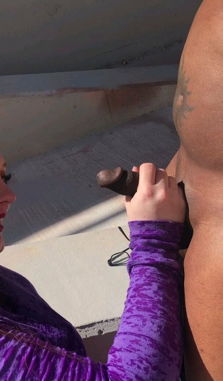 myliemoore desnuda onlyfans