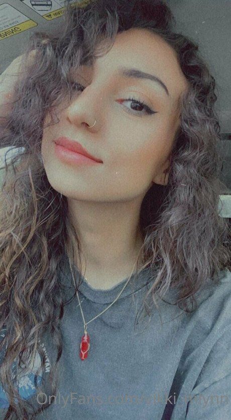 Vikki Mlynn only fans