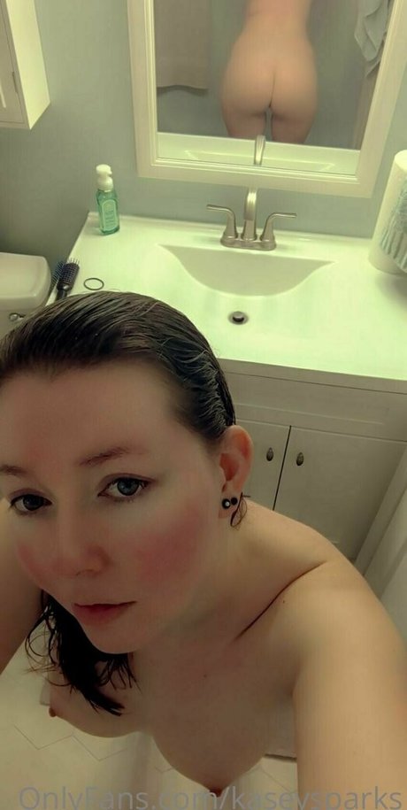 kaseysparks onlyfans pics leaked