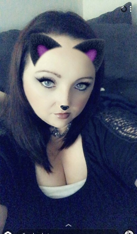 naughty kitten84 onlyfans leaked