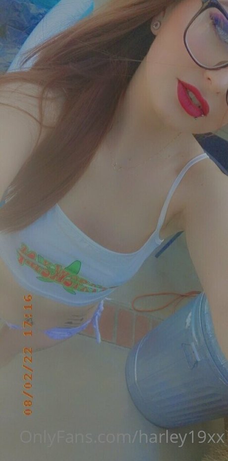 harley19xx onlyfans strip