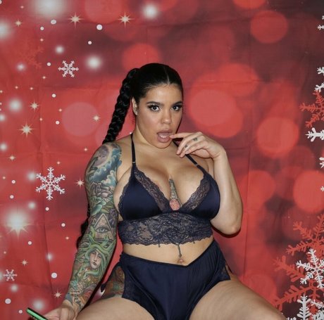 oohsosavvy onlyfans posts