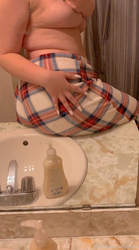 bigt1tties leaked onlyfans photos