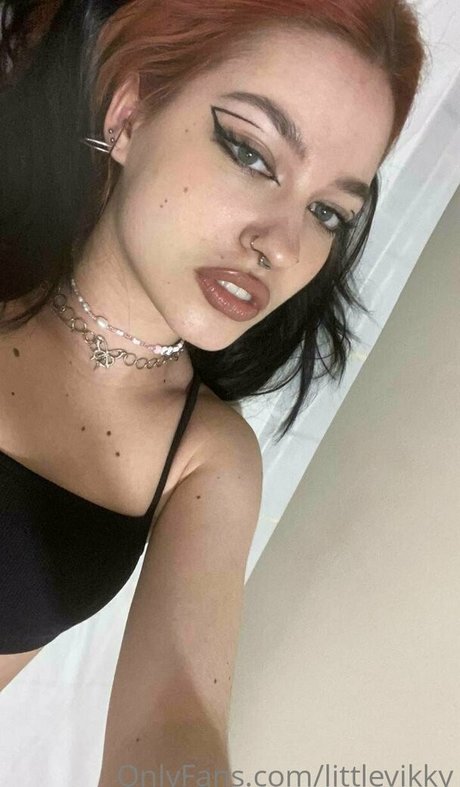 littlevikky nudes onlyfans leaked