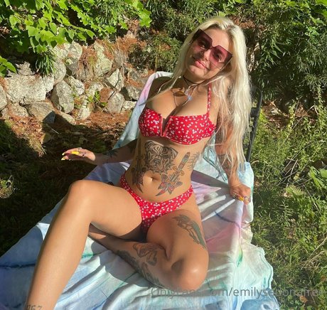 emilysedonafree only fans pic