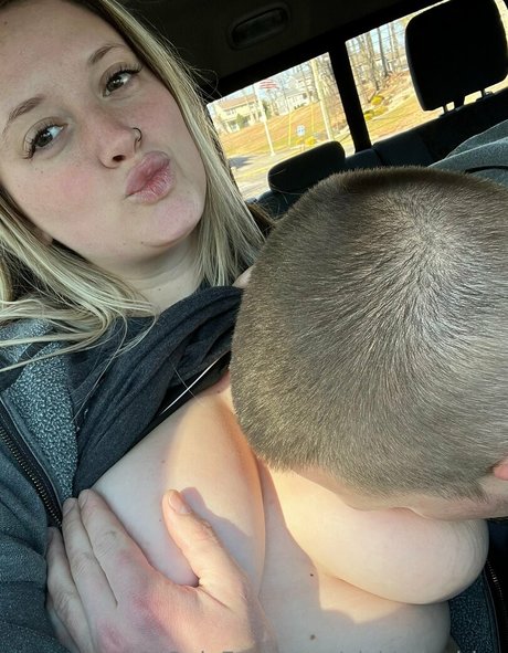 vickkkivaldes onlyfans leaked.