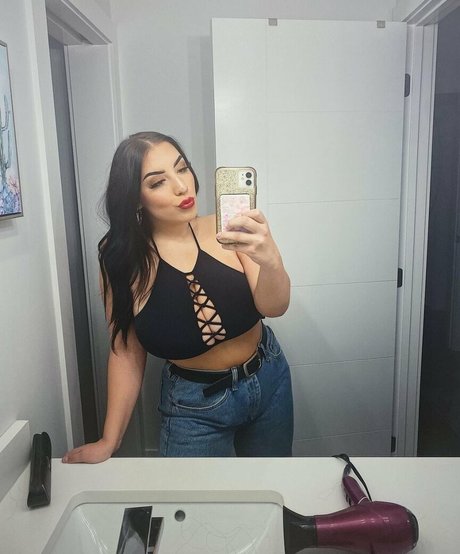 Isabelle Maltais onlyfans porn nude