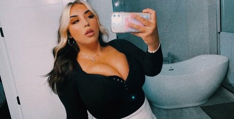 Isabelle Maltais only fans