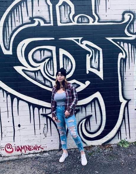 Kenzie G onlyfans model