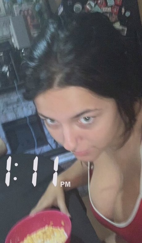 Kenzie G onlyfans leaks.